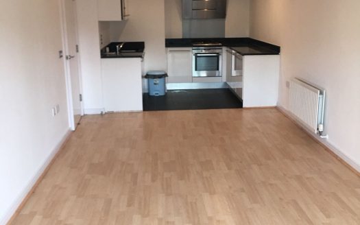 2 bed flat in Argyll Road